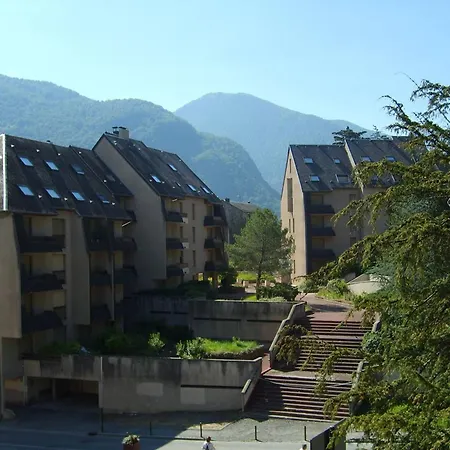 Luchon - 2/3 Pers., Balcon, Télécabine, Proche Commerces Et Thermes - Fr-1-313-224 *
